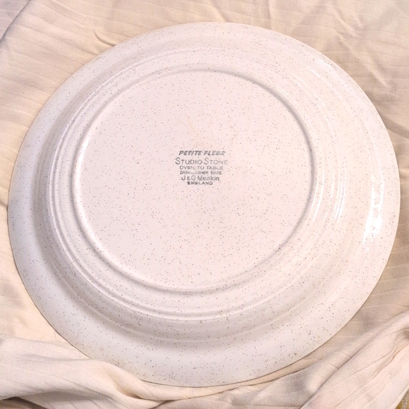 J & G Meakin studio stone petite fleur dinner plate - Picture 4 of 7